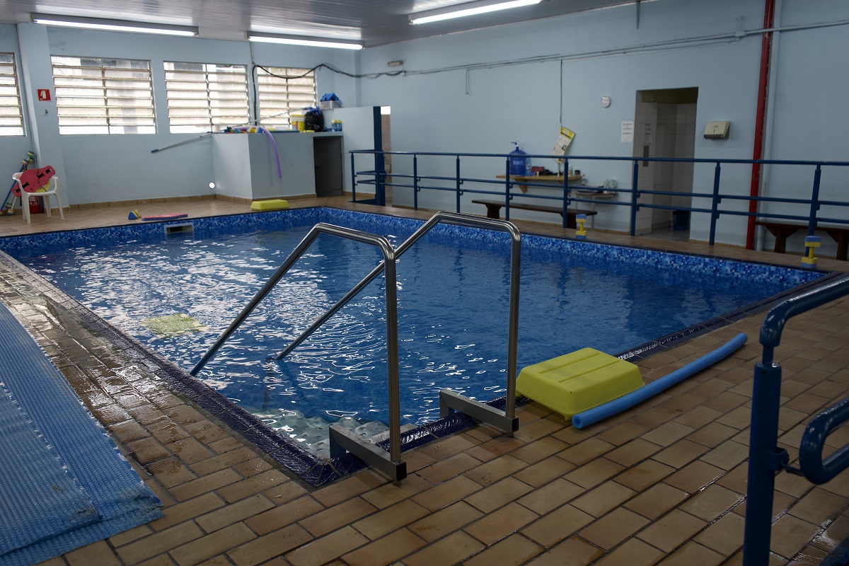 Prefeitura de Taboão da Serra investe na reforma da piscina do SER